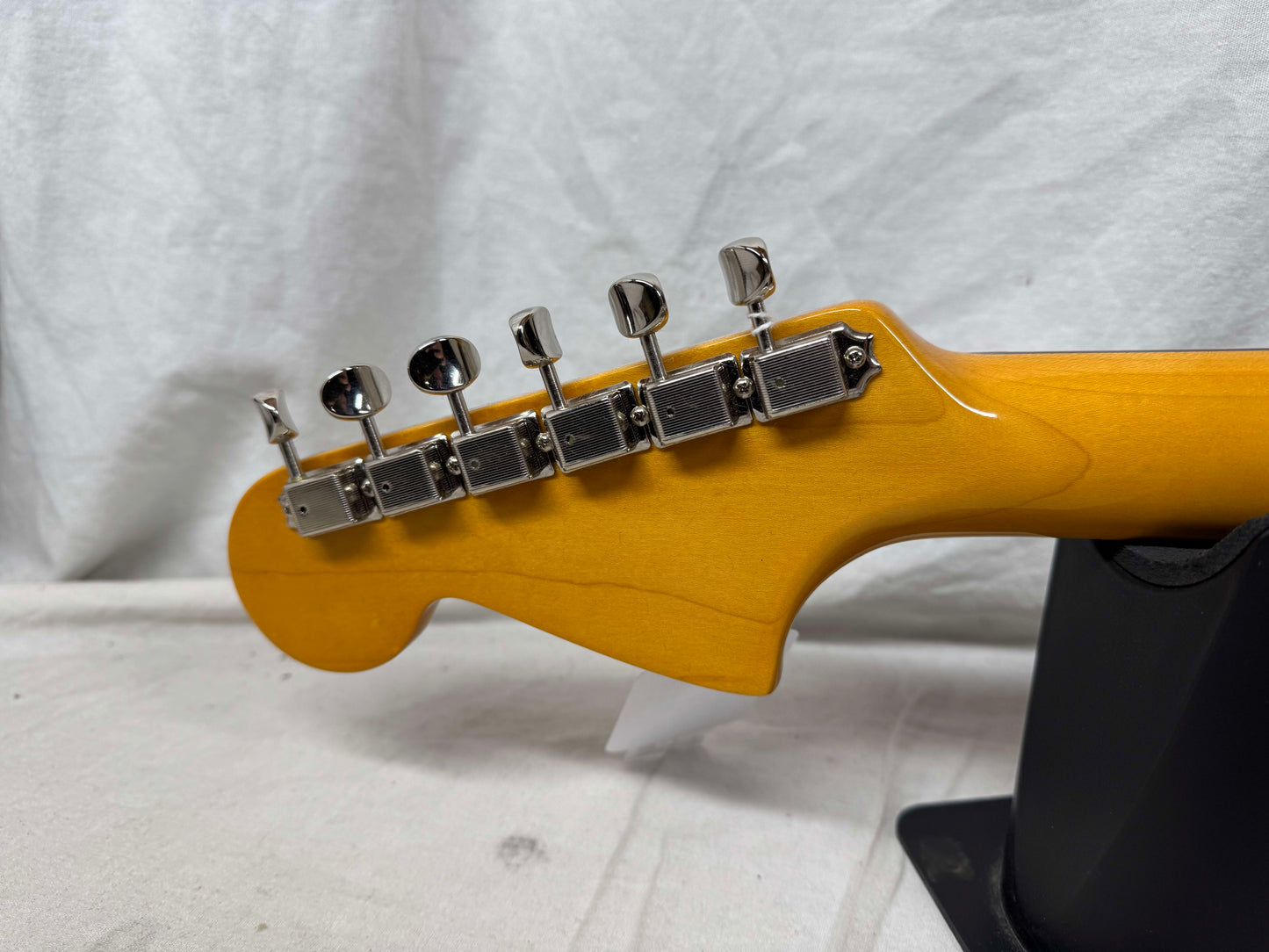 Fender Limited Edition Johnny Marr Signature Special Jaguar Guitar with COA + Case 2025 - Black / Rosewood fingerboard