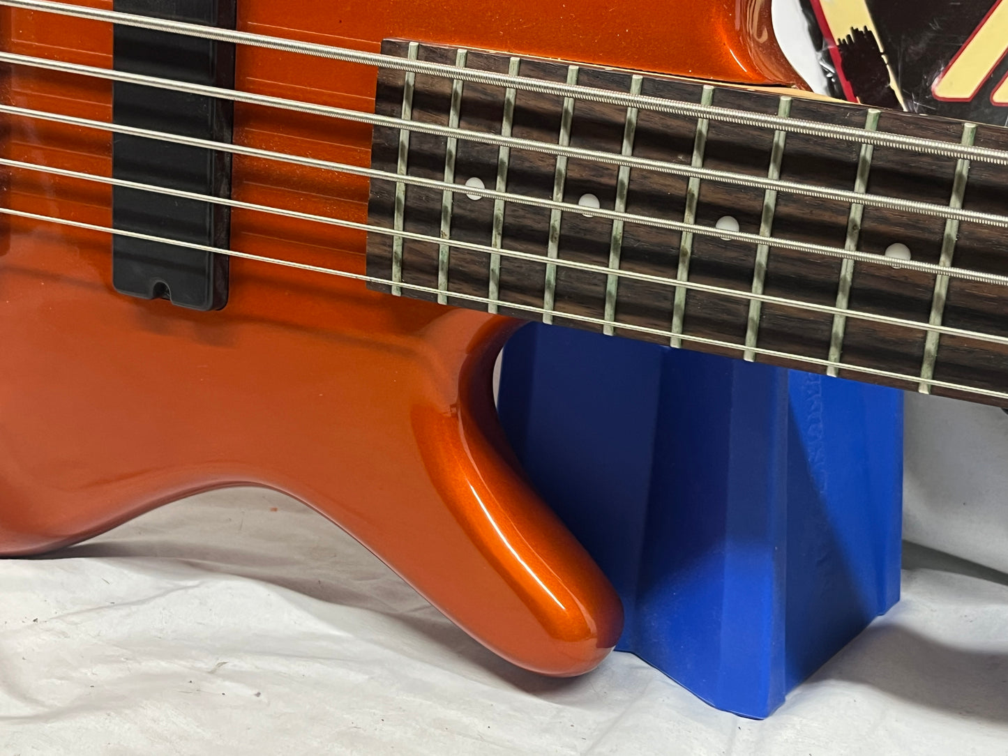 Ibanez Soundgear Gio GSR205 5-String Doublecut Electric Bass