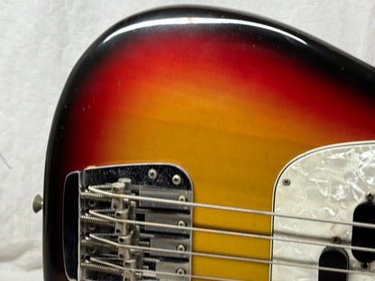 Fender USA Mustang 4-string Bass with Case 1974 - 3-Color Sunburst / Rosewood fingerboard