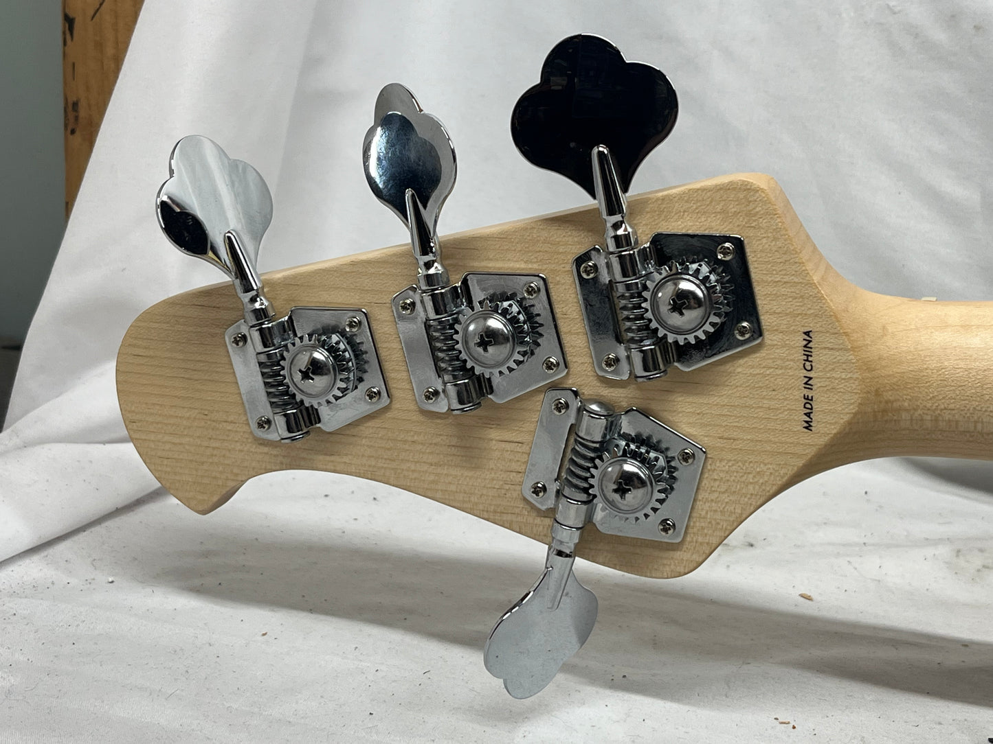 Sterling Intro Series Music Man Stingray 4-String Electric Bass