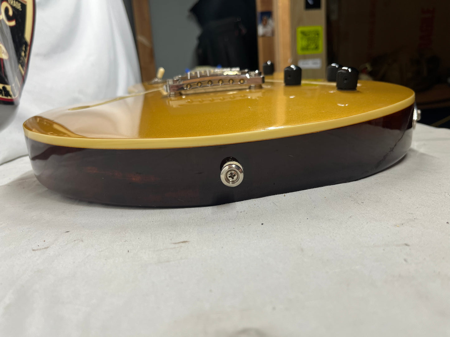 Epiphone Wildkat Studio Semi-Hollow Body Electric Guitar with Case - Metallic Goldtop