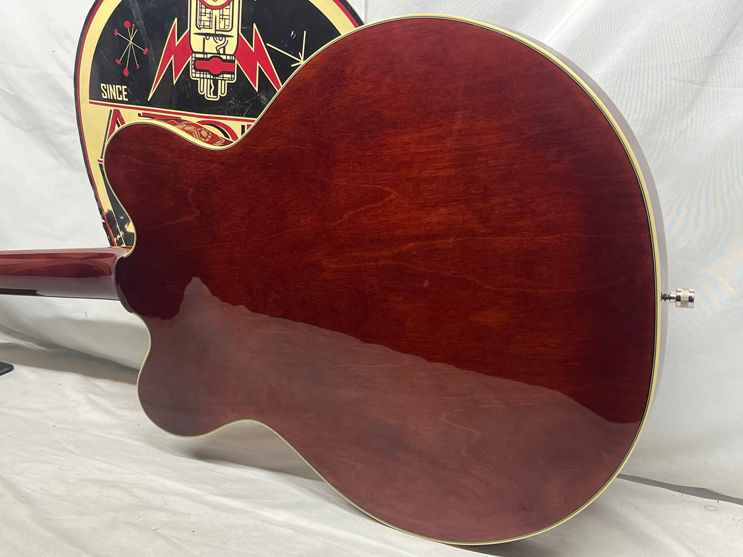 Gretsch G5622 Semi-Hollow Body Electric Guitar