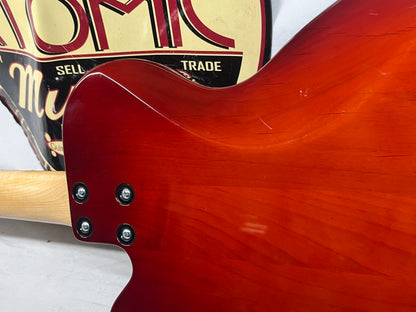 Yamaha AES800 Singlecut Electric Guitar