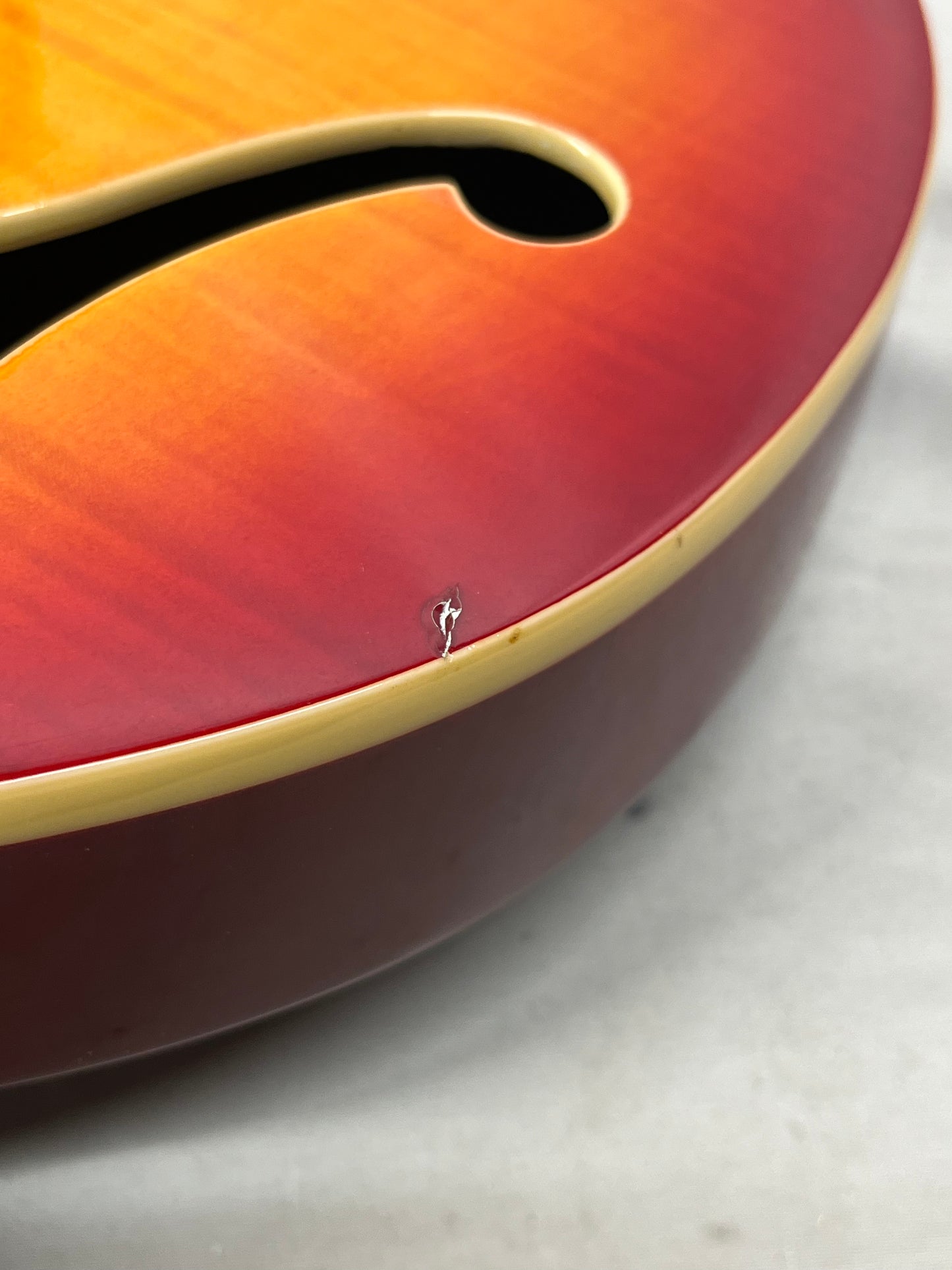 Epiphone Alleykat Singlecut Semi-Hollow Body Electric Guitar
