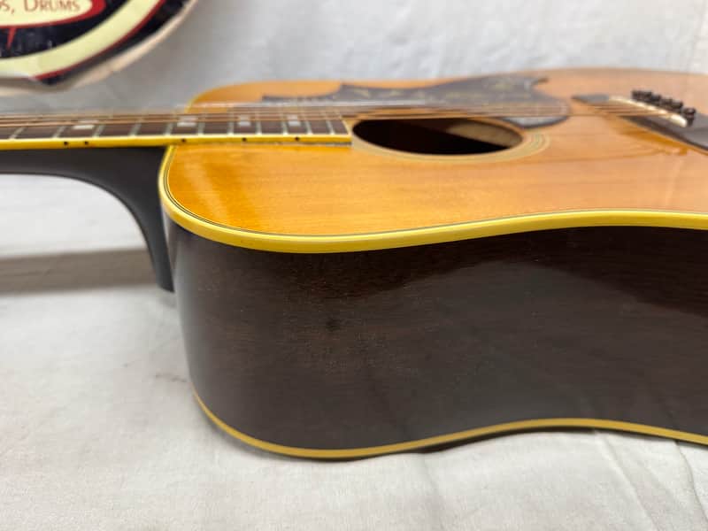 Gibson Hummingbird Dreadnought Acoustic Guitar with Case - needs work! - Image 21