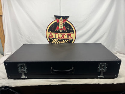 Pedal Pad Powered Pedal Board Case with Truetone CS-12 OneSpot Pro