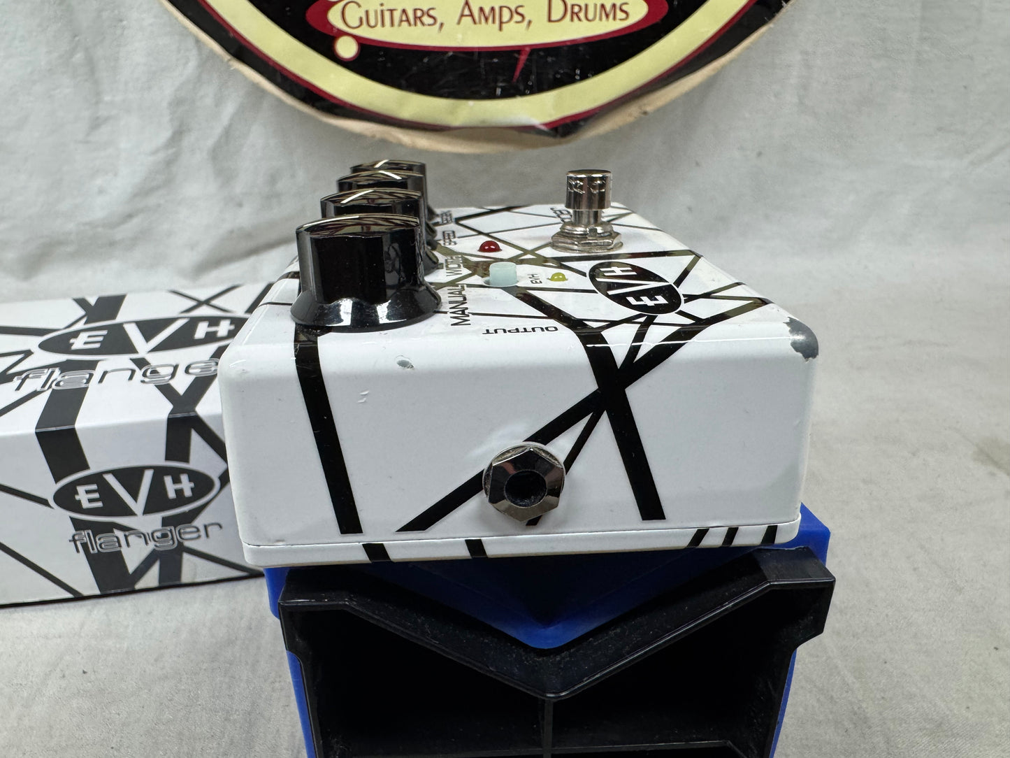 MXR EVH117 evh 117 Eddie Van Halen Signature Model Flanger Pedal with Box