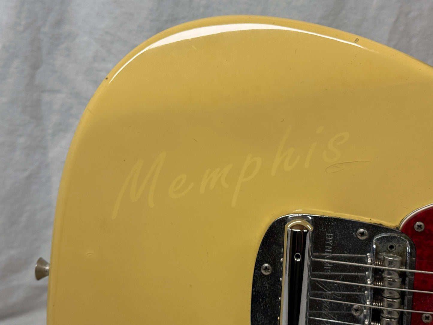 Fender Mustang Guitar with Case - MIJ Made In Japan 1993 - 1994
