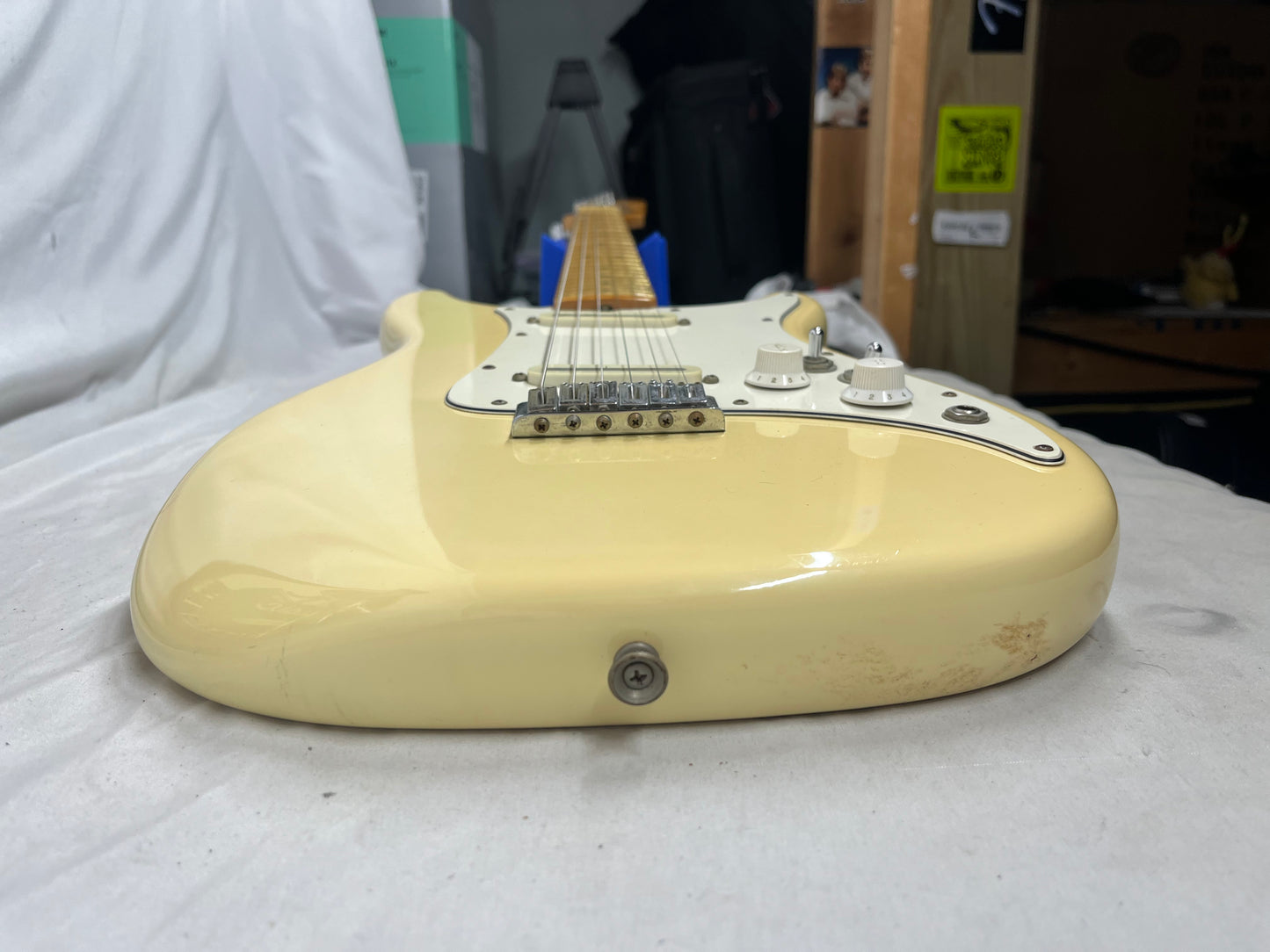 Fender Lead II Electric Guitar with Case
