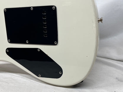 Squier Bullet HSS Singlecut Electric Guitar