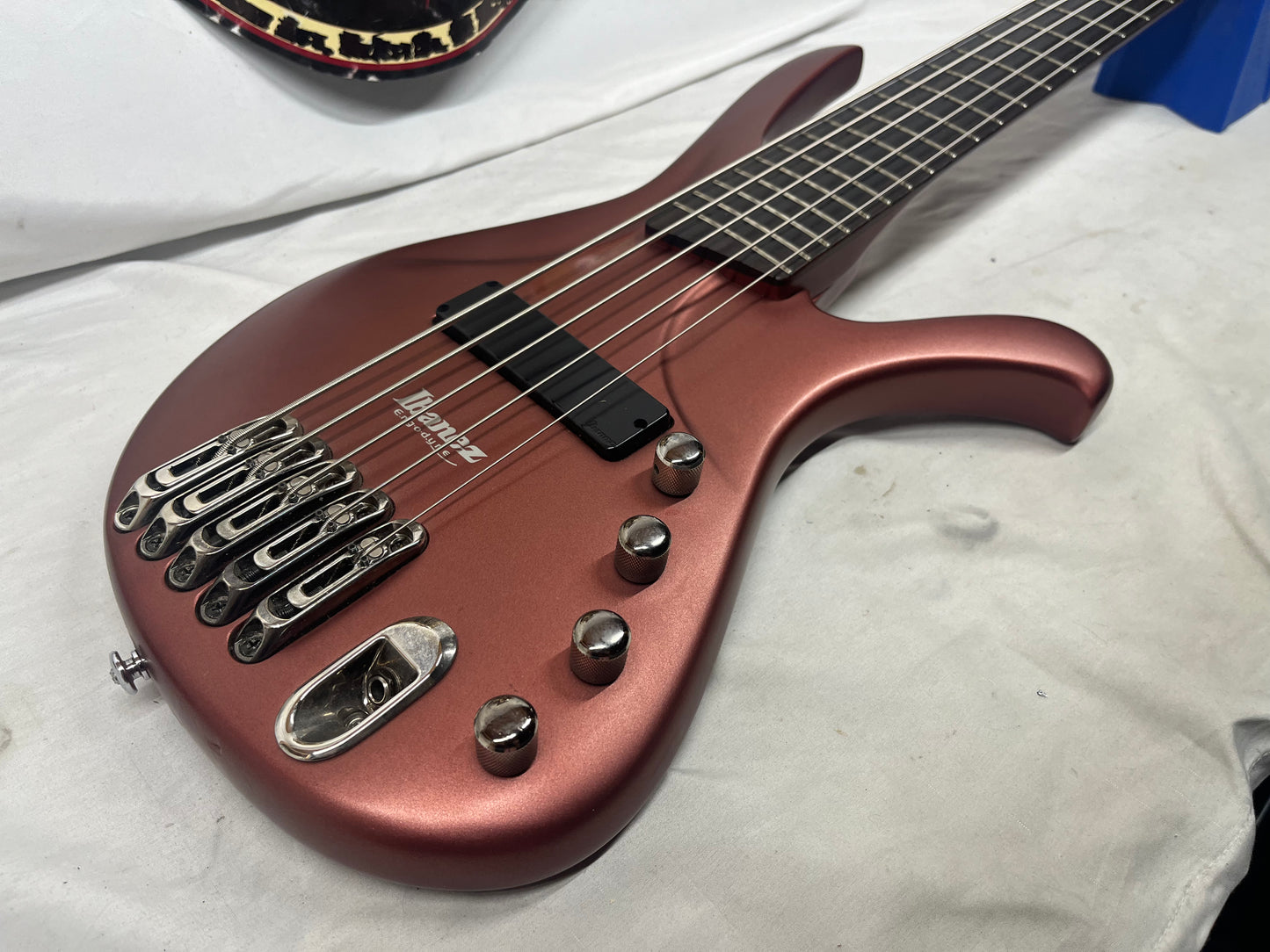 Ibanez EDA905 Ergodyne Bass 5-String Electric Doublecut Bass - Red Rock Flat