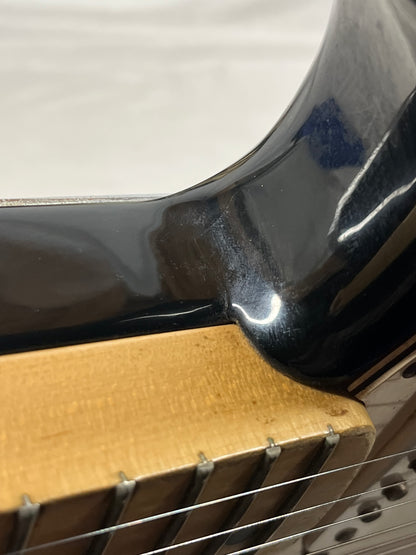 Fender Standard Stratocaster MIM - Made in Mexico Electric Guitar