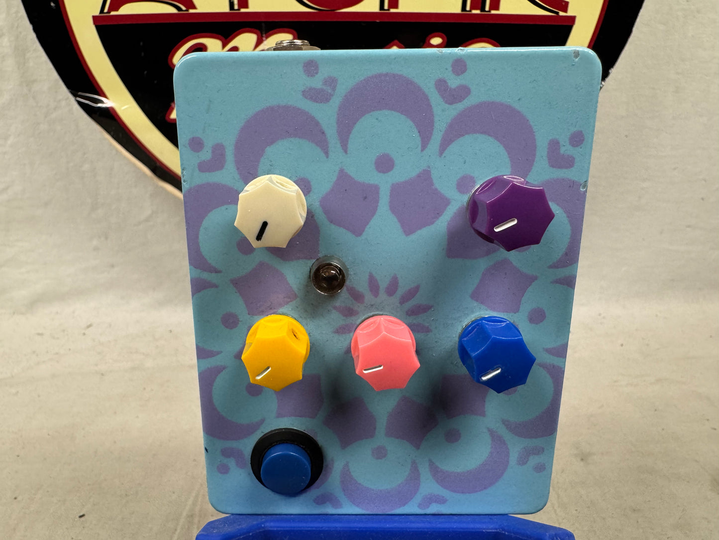 digdugDIY Digital Surf Noise Generator Pedal