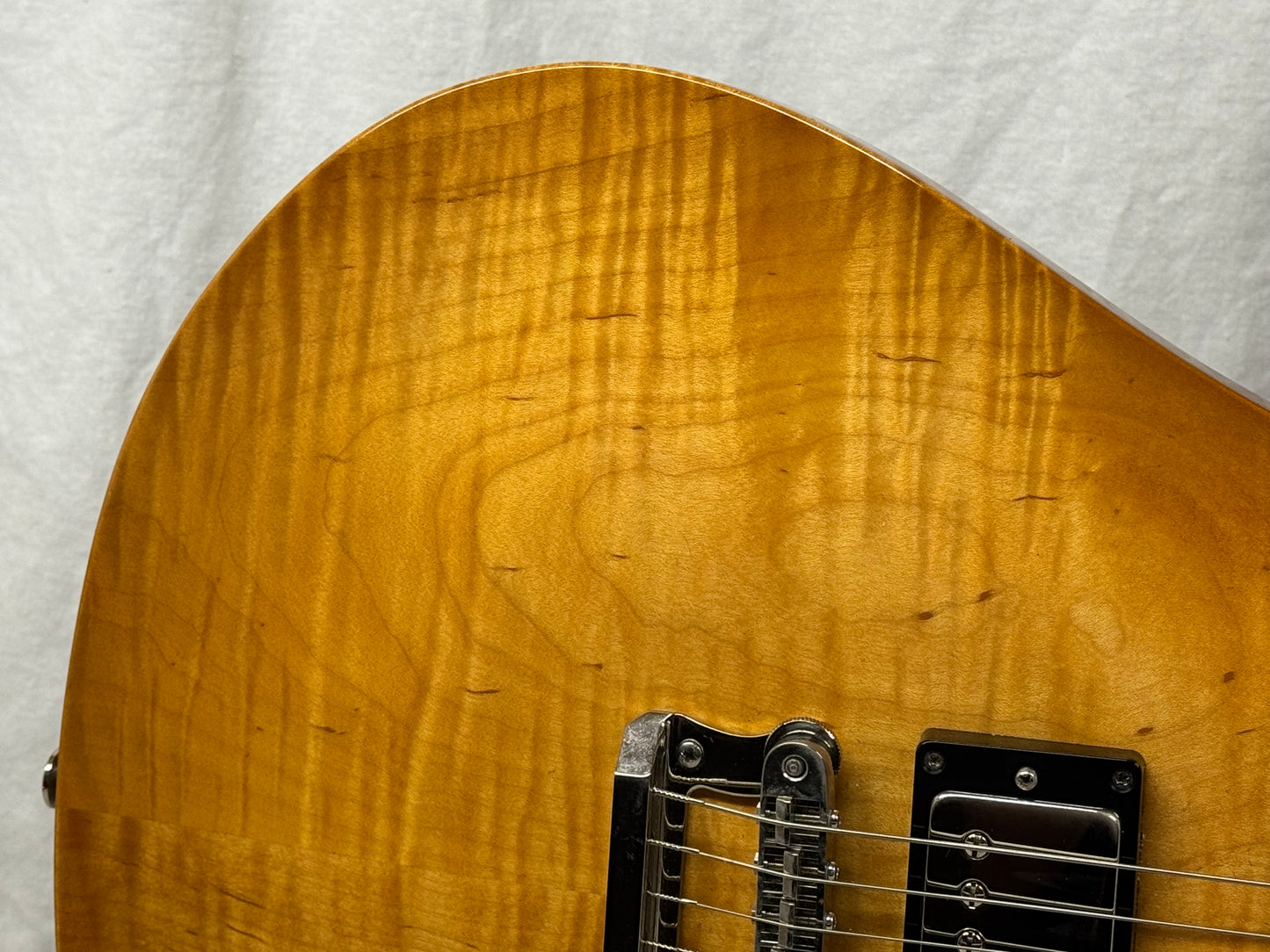 Knaggs Kenai T2 Singlecut Guitar with Case