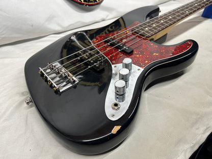 Fender American Standard 4-String Electric Jazz Bass - Black