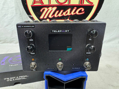 GuitarGate Labs Teleport Collaborative Looper Pedal with Box