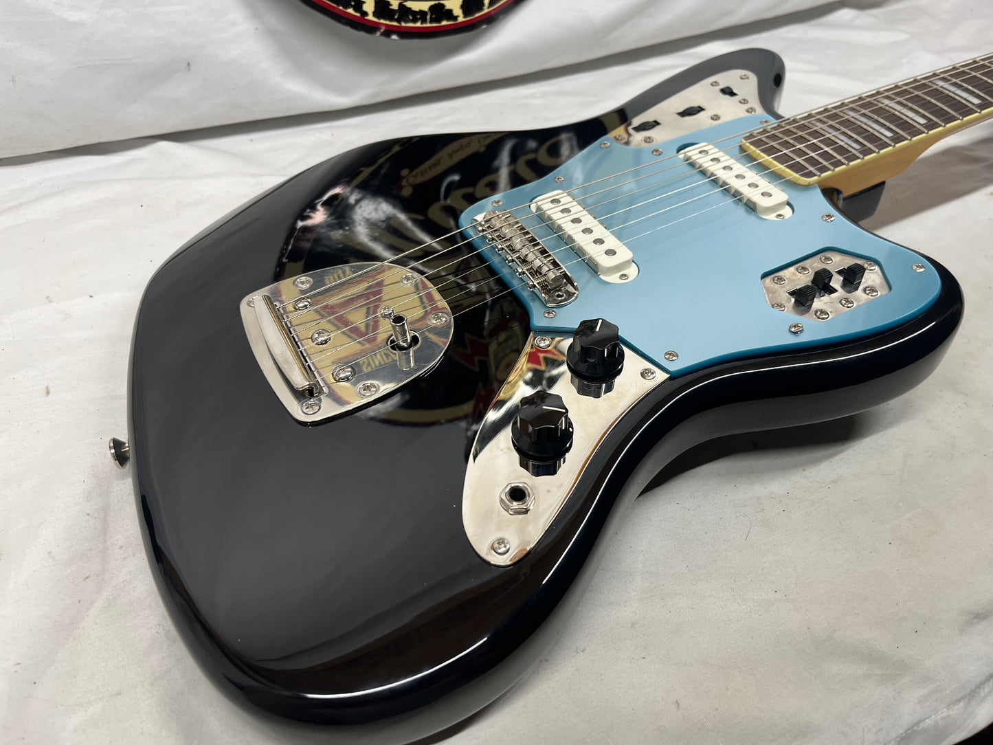 Squier Classic Vibe '70s Jaguar Electric Guitar