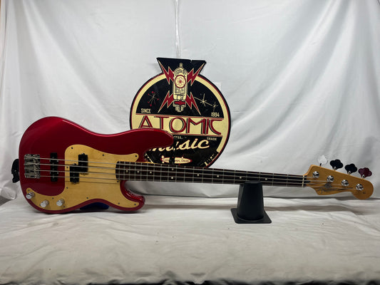 Fender Deluxe Series Precision Bass Special Bass Guitar 1998 - Red
