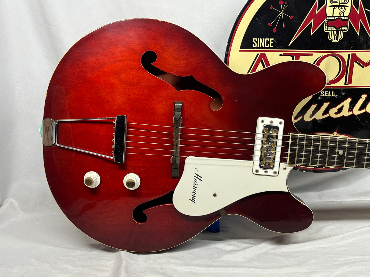 Harmony H53/1 Rocket Hollow Body Electric Guitar