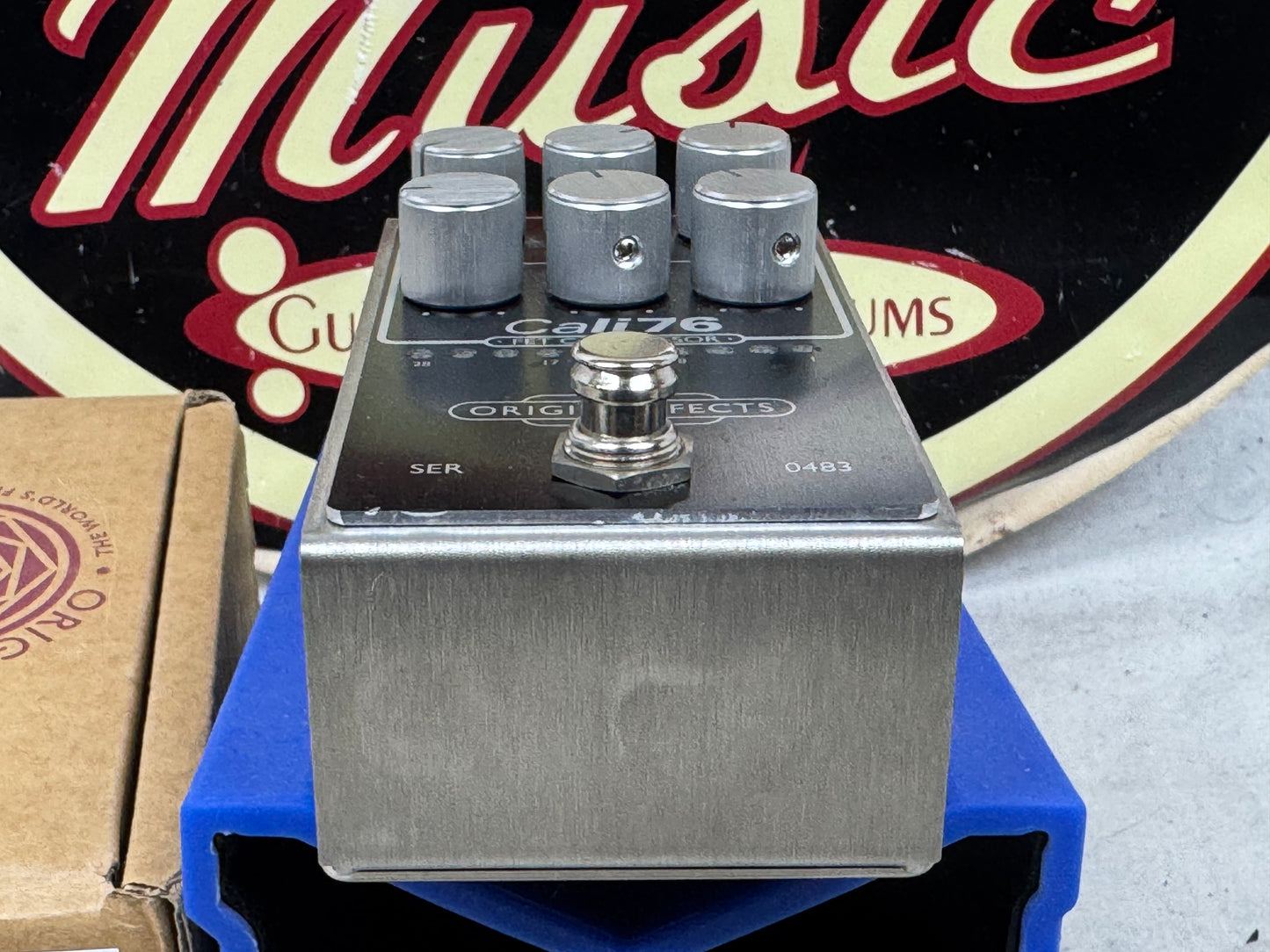 Origin Effects Cali76 cali 76 FET Compressor Pedal with Box - Black