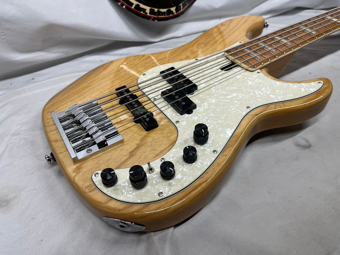 Sire Marcus Miller P8 5-String Electric Bass with Sire Gig Bag 2025