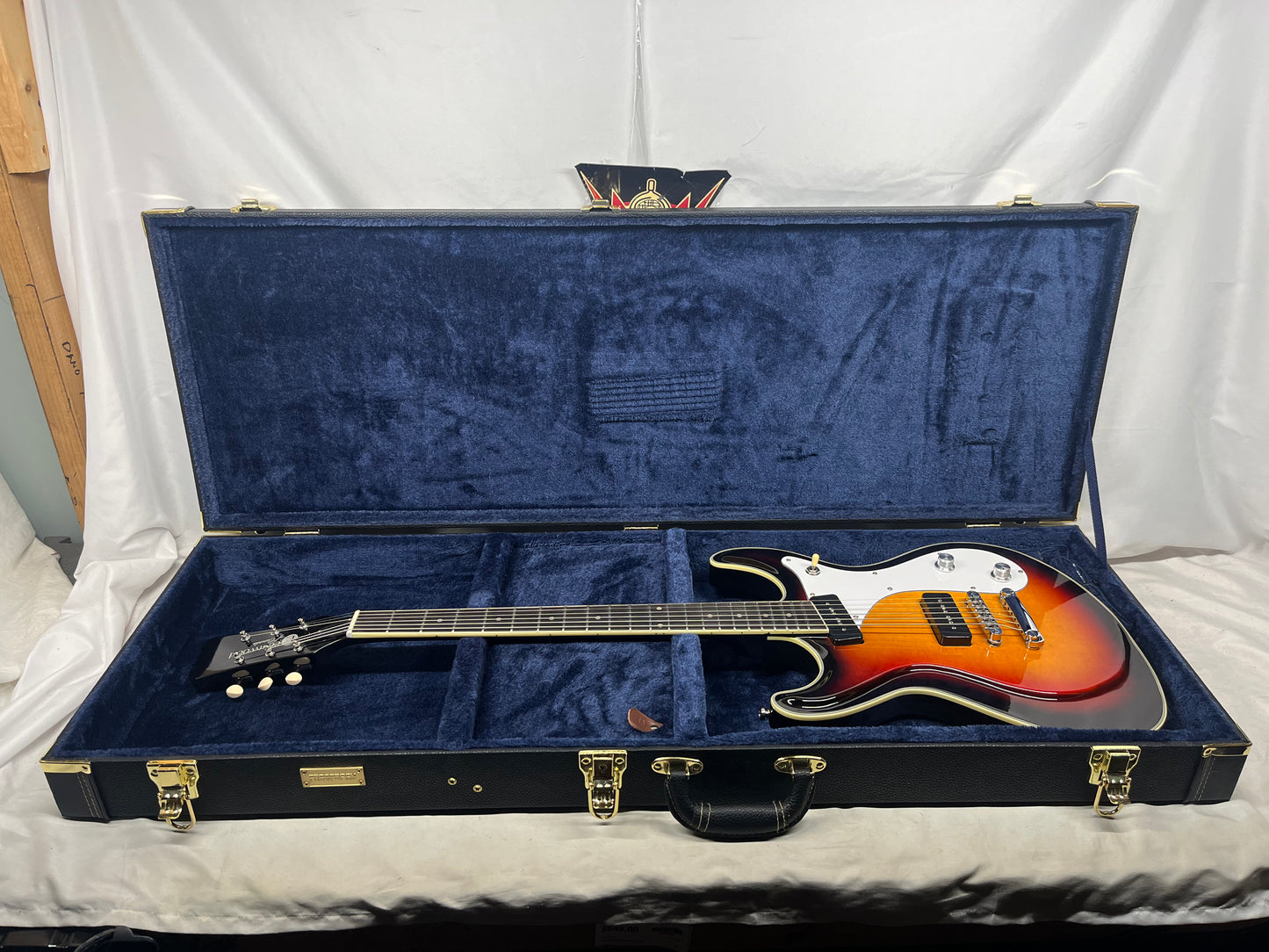 Eastwood Sidejack Doublecut Electric Guitar with Case
