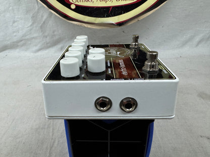 Electro-Harmonix Lester G Deluxe Rotary Speaker Emulator Pedal