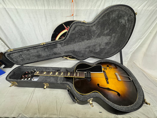 Gibson ES-150 es150 Archtop Hollowbody Guitar with Epiphone Case 1964