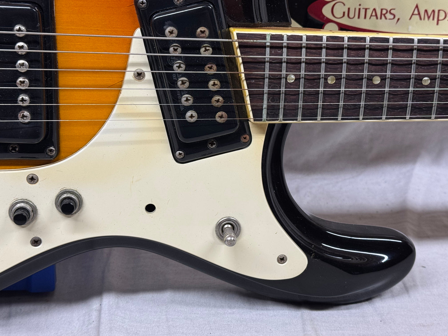 Mosrite The Ventures Guitar with Case