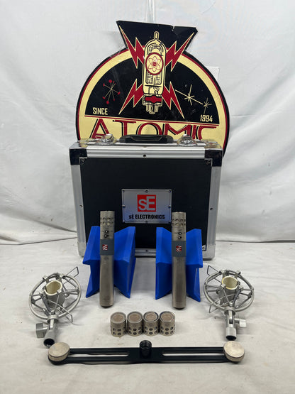 sE Electronics sE4 Small Diaphragm Cardioid Condenser Microphones - Stereo Pair with Case and Mounts