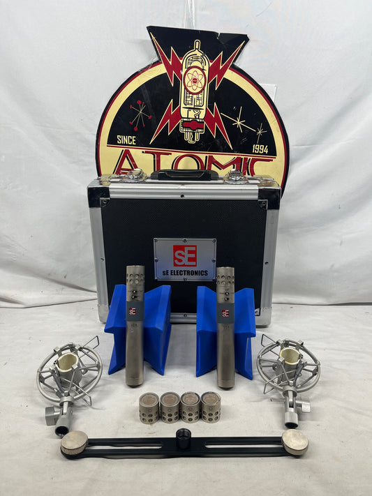 sE Electronics sE4 Small Diaphragm Cardioid Condenser Microphones - Stereo Pair with Case and Mounts