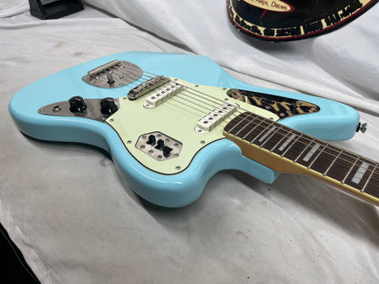 Squier Factory Special Run Classic Vibes '70s Jaguar Electric Guitar - Daphne Blue