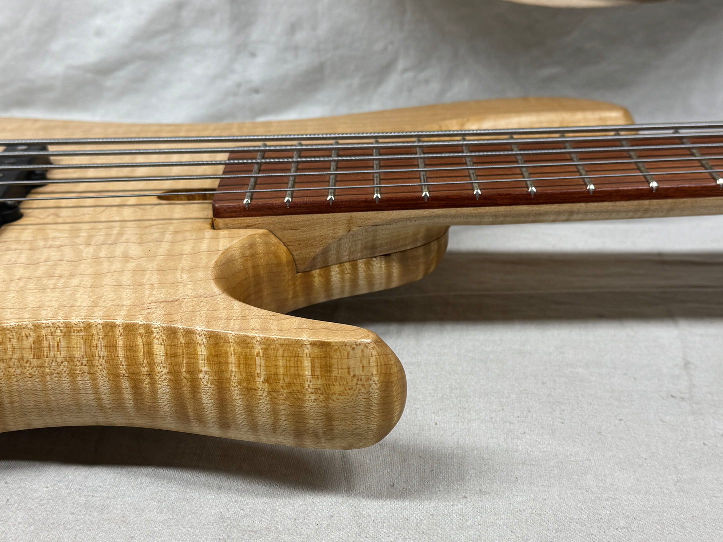 Prat Custom 5-string Bass with Wolfpak Soft Case