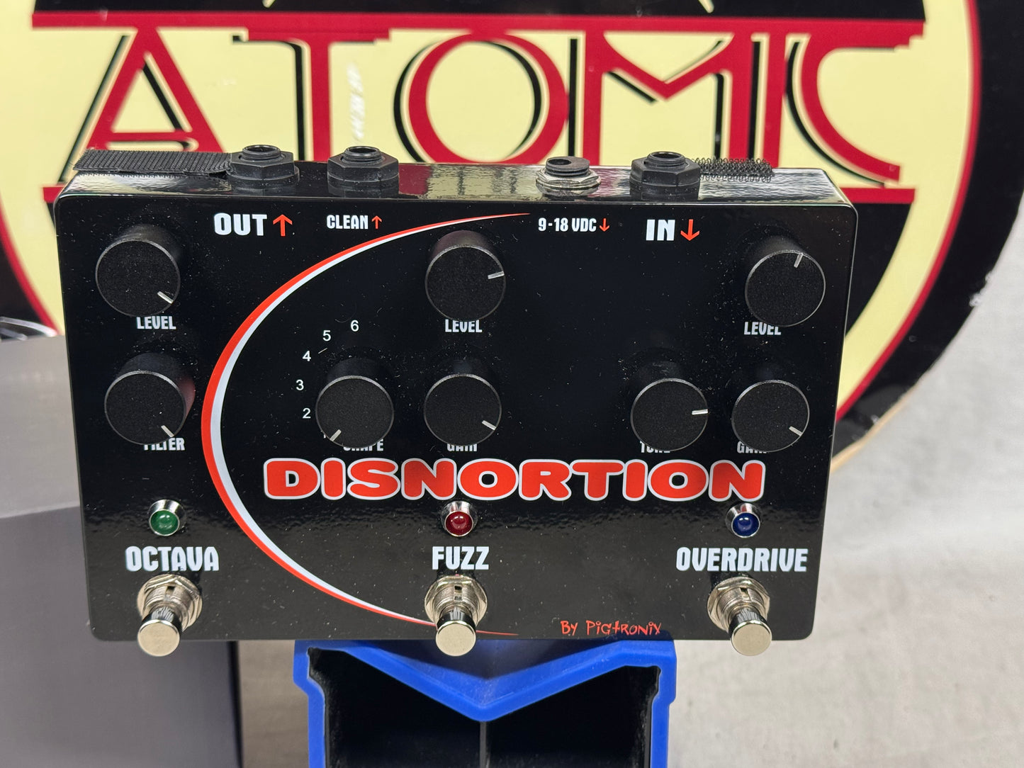 Pigtronix OFO Disnortion Overdrive Distortion Fuzz Pedal with Box