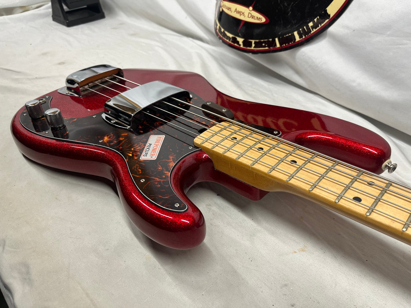 Memphis Doublecut 4-String P-Style Electric Bass