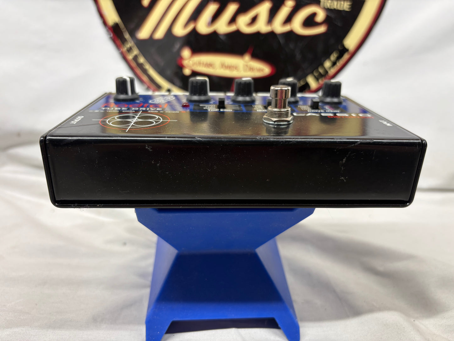 Radial Engineering ToneBone Series Classic Distortion Pedal with Power Supply