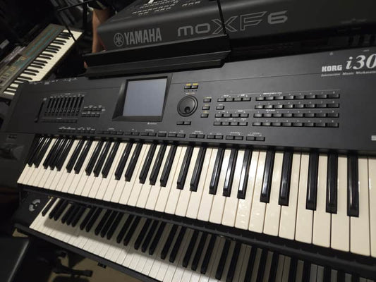 Korg i30