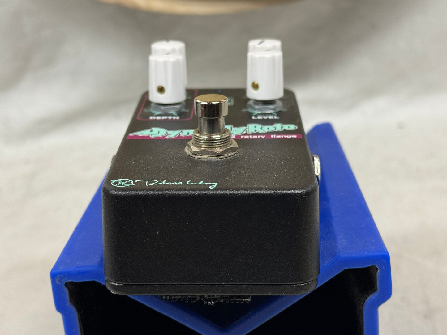 Keeley Electronics DynoMyRoto dyno-my-roto Tri-Chorus Rotary RotoFlange flange flanger Pedal