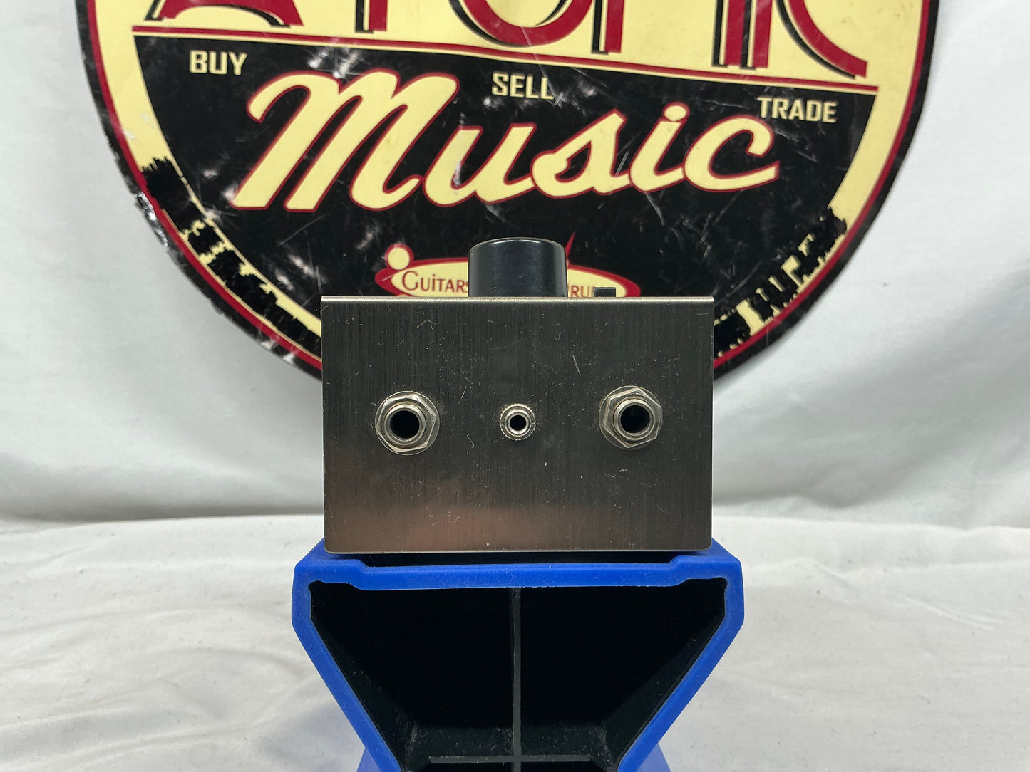 Electro-Harmonix Holy Grail v1 Reverb Pedal