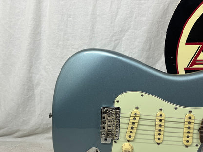 Fender Vintera '60s Stratocaster Strat Electric Guitar MIM - Made in Mexico