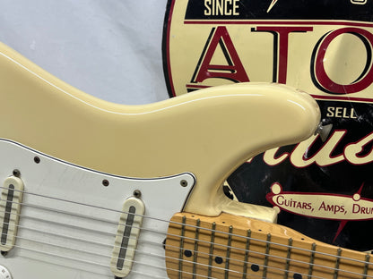 Fender Lead II Electric Guitar with Case