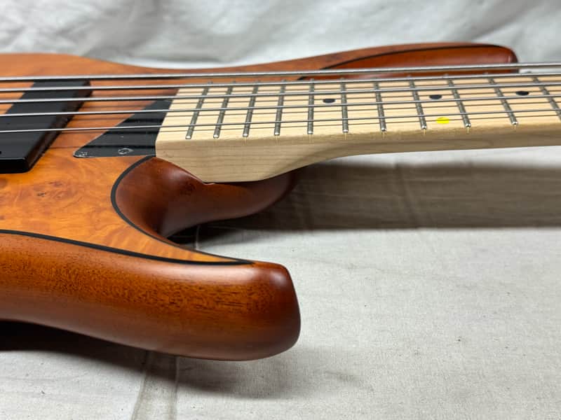 MTD Michael Tobias Design Kingston Z5 z 5 V 5-string Bass - Image 14