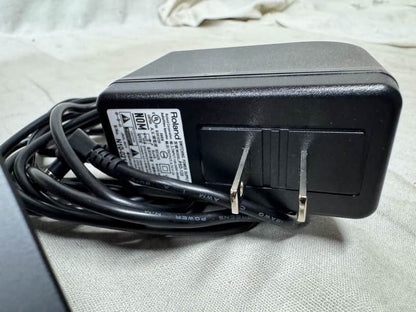 Roland JD-Xi Synthesizer Keyboard with Power Supply - Image 2