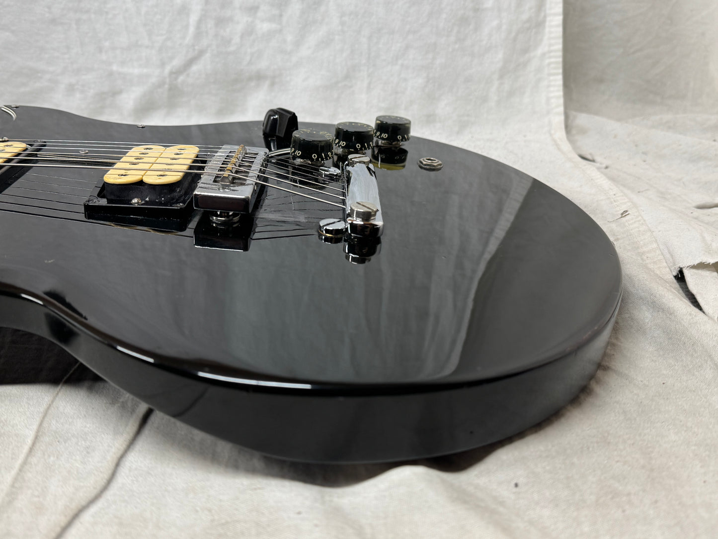 Gibson L6-S l 6s Singlecut Guitar 1978 - Ebony / Black