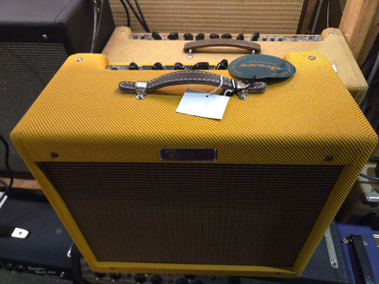 Fender Blues Junior Lacquered Tweed 15-Watt 1x12" Guitar Combo 2016 - Present - Lacquered Tweed - Local Pickup Only