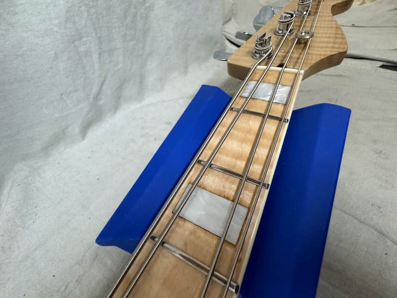 Partsbass Unknown neck on Sadowsky Body 4-string Bass - Image 18