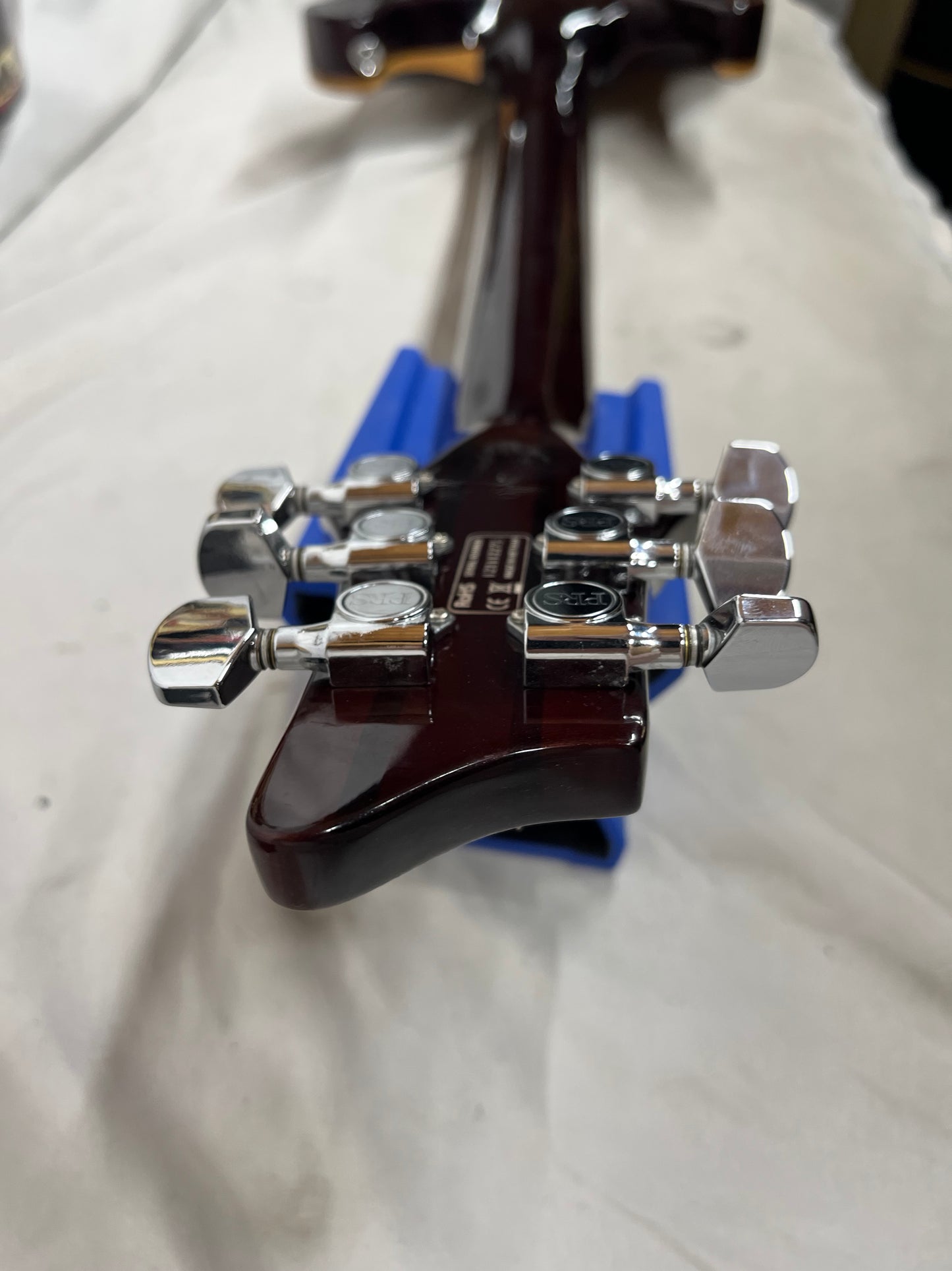 IYV IP-300 Doublecut Electric Guitar with Tree of Life fret Inlay- Tobacco Sunburst