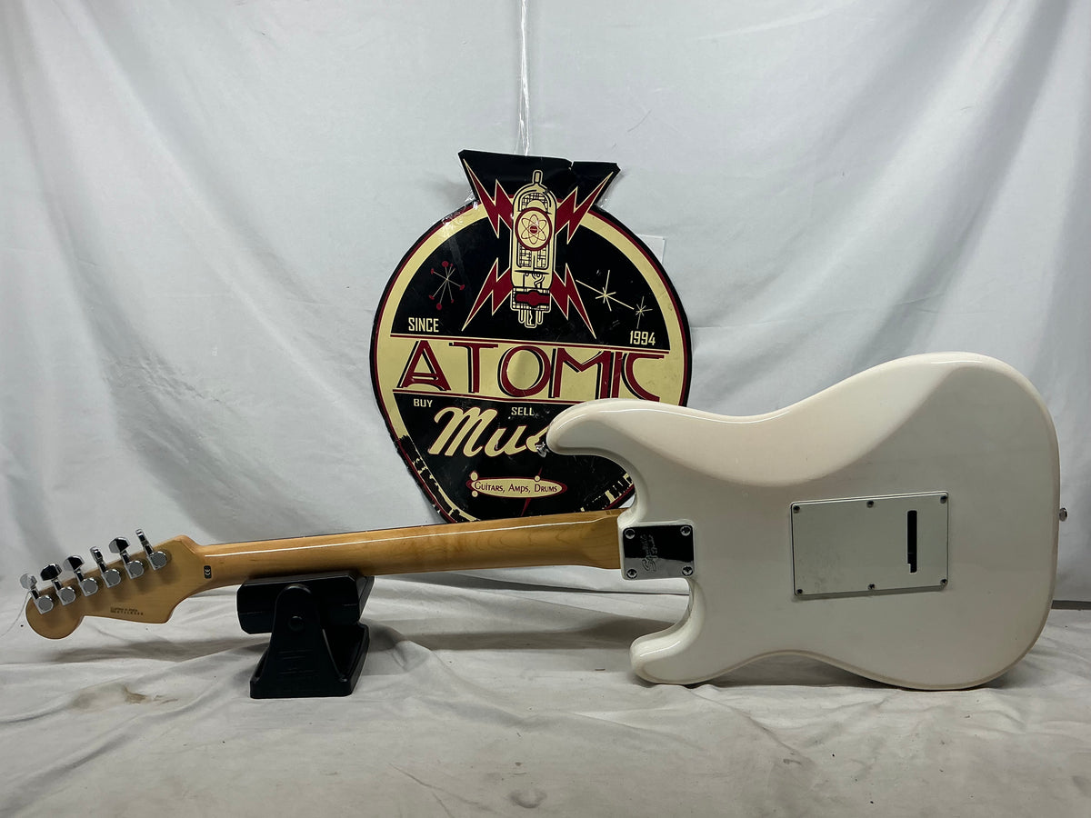 Squier Stratocaster - White