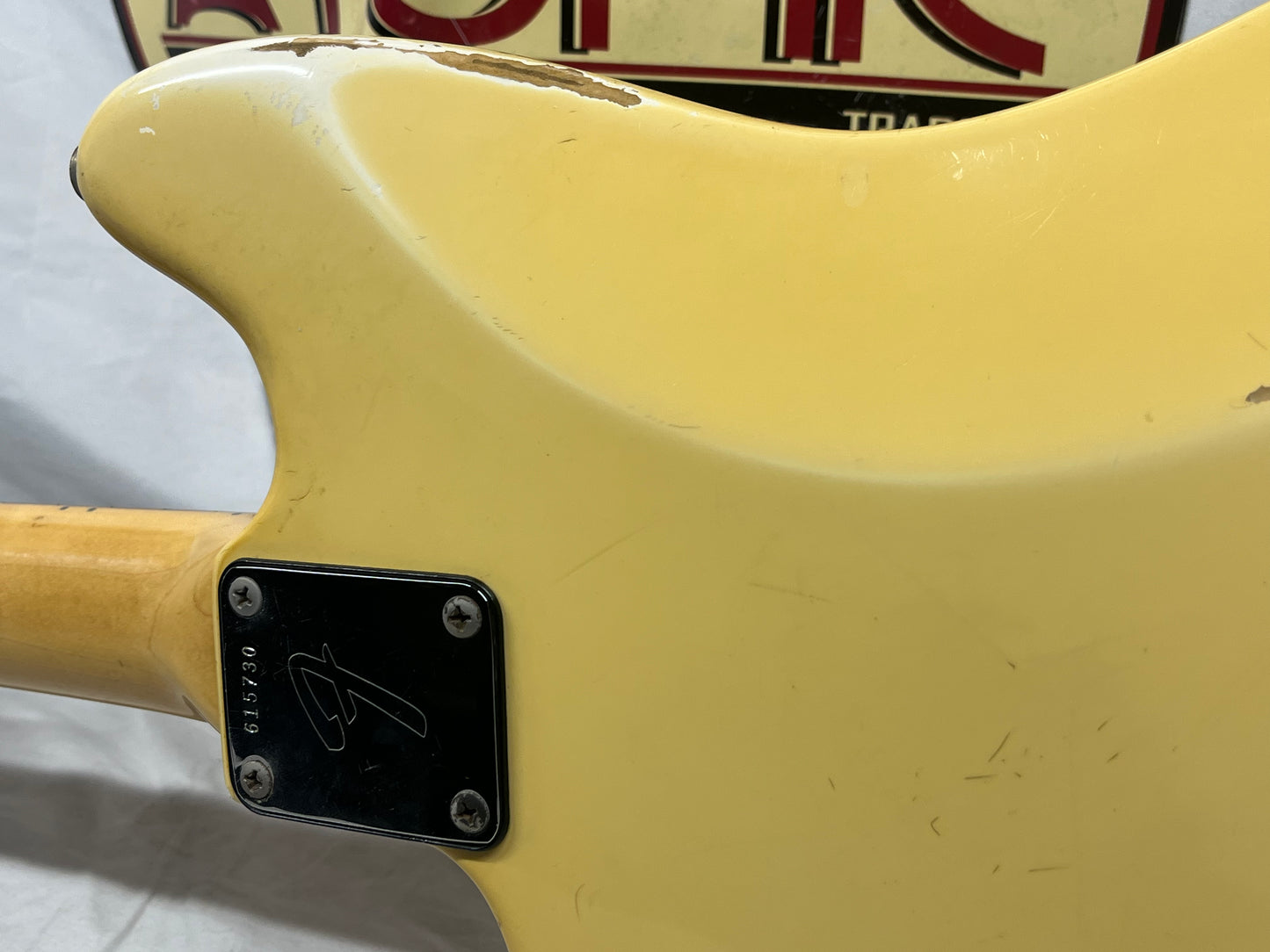 Fender Mustang Electric Guitar 1975 with Hard Case