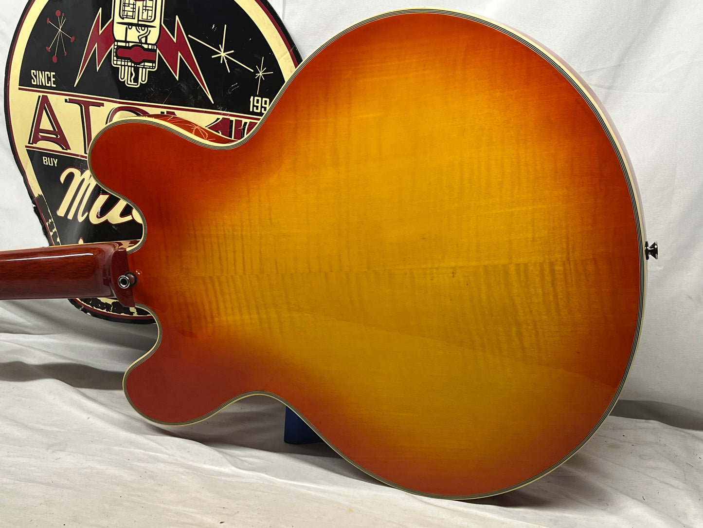 Michael Dolsey Designs Double Cutaway Semi-Hollow Body Electric Guitar